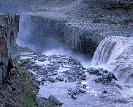 147Dettifoss from west0001